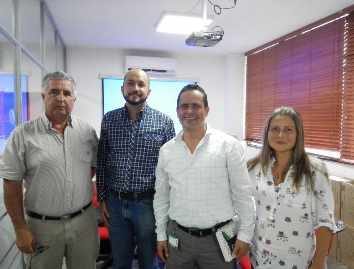 Docentes de la Universidad del Quindío en reunión con Juan Castañeda, Articulador 